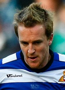 Coppinger signs new deal