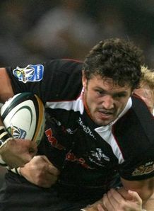 Sharks coach fuming