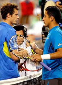 Murray breezes past Almagro