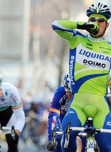 Roche claims podium place