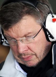 Brawn predicts tough season