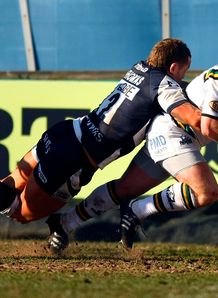 Saints pile misery on Sharks Saints pile misery on Sharks