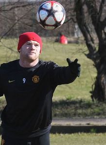Rooney boost for Red Devils