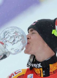 <b>Skiing:</b> Super-G title for Guay 