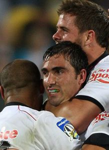 Sharks edge out Hurricanes Sharks edge out Hurricanes
