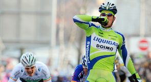Roche claims podium place