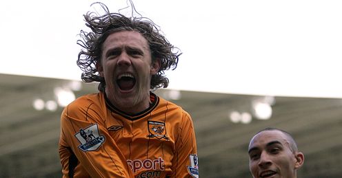 Hull-v-Fulham-Jimmy-Bullard-celeb_2436100.jpg