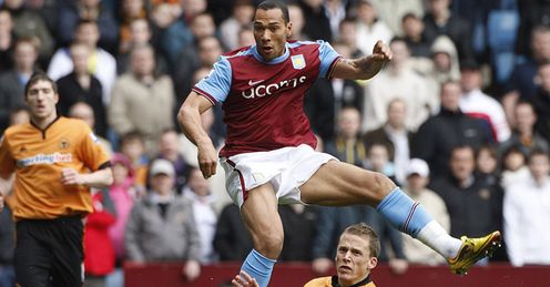 John Carew Aston Villa Premier League