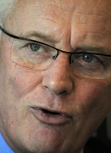 Hearn backing for Higgins