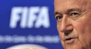 Blatter backtracks over gay jibe