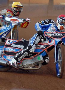 Poole close on top spot