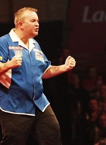 Nine-dart King goes out