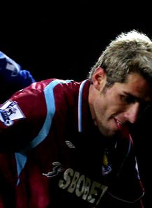 Roma still tracking Behrami