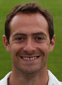 Glamorgan top after win