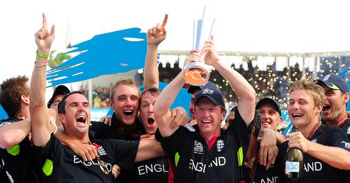 Crowning achievement: a jubilant Collingwood lifts England's first ICC World trophy