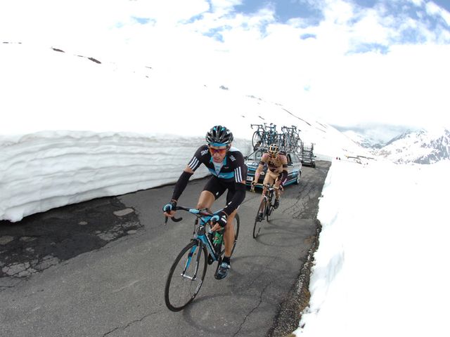 Dario Cioni was strong again in the mountains <BR>(photo: www.sirotti.it)