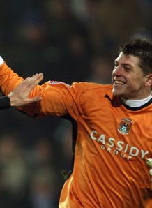 Keeper hits back at Boothroyd