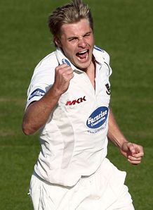 Sussex settle for home draw