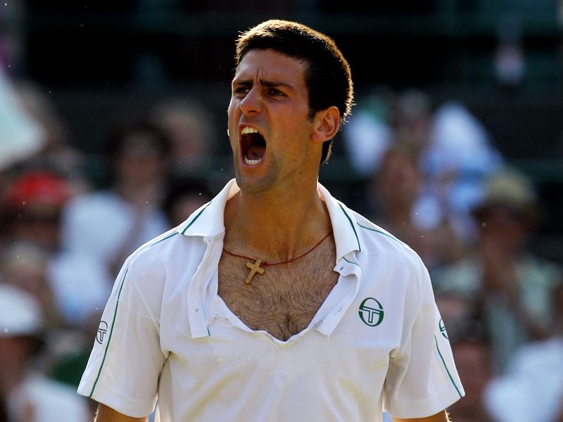 Novak-Djokovic-Wimbledon-round-four_2471776.jpg