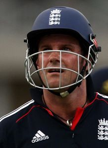 Strauss - Batting let us down