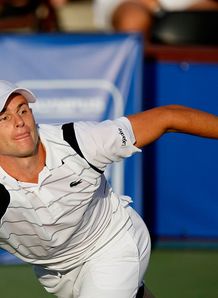 Roddick nets Fish semi