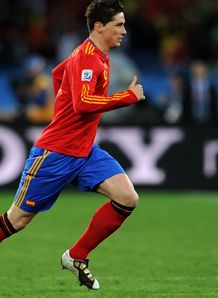 Carra wants Torres commitment