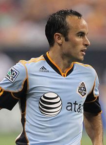 Moyes to miss out on Donovan