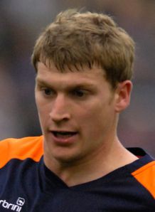 Bulls snap up Colbeck