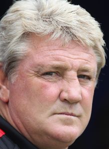 Bruce targets Jones replacement