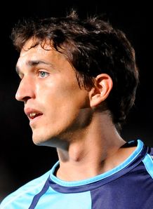 Pack joins Robins on loan