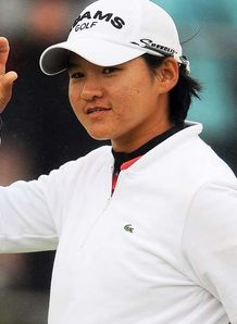 Tseng remains four clear