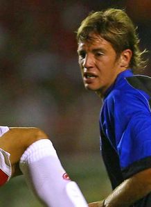 Barnsley bring in Jeronimo