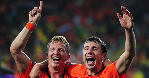 Mark Van Bommel Dirk Kuyt Holland Brazil World Cup 2010 Quarter Final