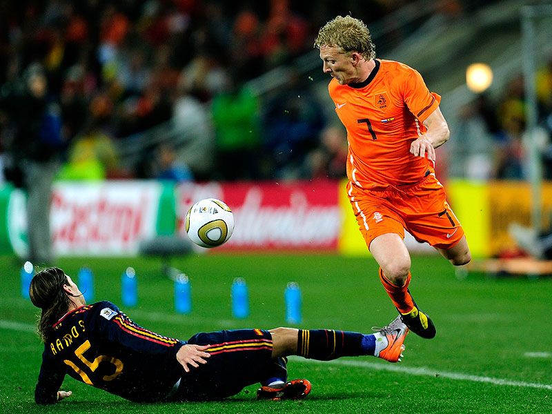  Holland 0 Spain 1  