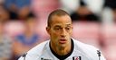 Zamora signs new deal