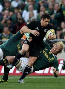 Dan Carter hit hard in Johannesburg Dan Carter hit hard in Johannesburg