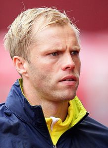 Eidur set for Villa involvement