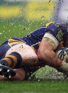 Luke Braid try against Auckland Luke Braid try against Auckland