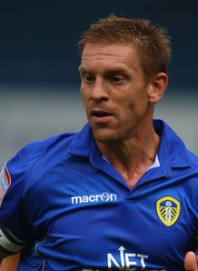 Naylor notches to sting Hornets