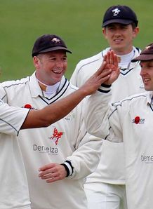 Mahmood magic sinks Essex