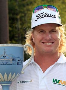 Hoffman hikes up rankings