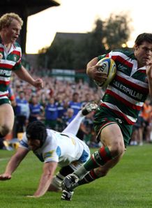 Dan Hipkiss lat try Leicester Exeter Dan Hipkiss lat try Leicester Exeter