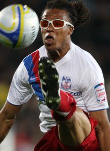 Davids calls time on Palace