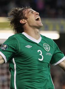 Republic push on at Aviva