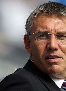 Adkins set to stay with Iron