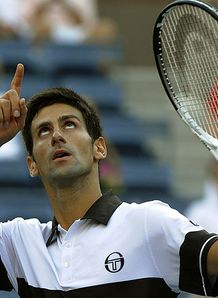 Djokovic breezes by Monfils