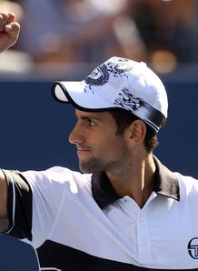 Djokovic sends Fish reeling