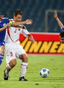 Benayoun inspires Israel win