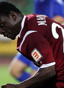Blues seal Obafemi move