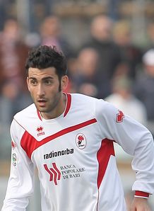Belmonte commits to Bari